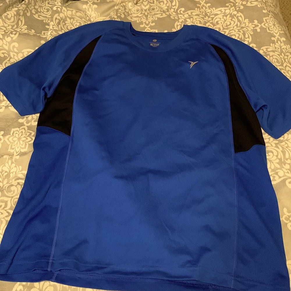 Mens active short sleeve top